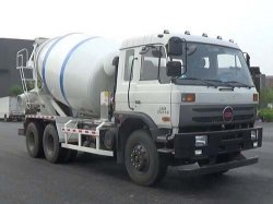 楚風(fēng)后八輪攪拌車(chē)（8/10方）